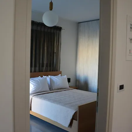 Isavela Living Apartment *